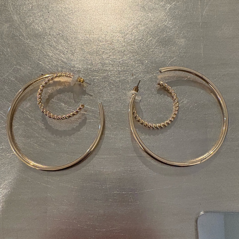 Elegant Gold Double Hoop Earrings